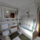 Cozy Home, 7 Beds, WiFi, Kitchen, Balcony, Bielefeld Center, Bielefeld - Photo 9