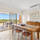 Absolute Beachfront Retreat on The Esplanade, Torquay (foto 7)