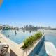 2BR Palm Jumeirah with pool on roof amazing view, Dubaj - Fotografie 1