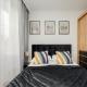 Modern Black & Wooden Apartment Warsaw Near The Airport by Noclegi Renters, Варшава - Фото 6