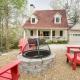 Helen Retreat with Hot Tub, 2 Mi to Downtown!