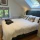 Bank Top Barn Double Bedroom Self-catering 2 guests Pickering - Photo 6
