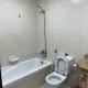 Small Room shared bath with beach access for single person or short stay couplesغرفة صغيرة مع حمام مشترك مع إمكانية الوصول إلى الشاطئ لشخص واحد أو للأزواج الذين يقيمون لفترة قصيرة Adschman - Foto 3