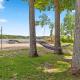 Lakefront 5BR Cabin on Big Crooked Lake w Pontoon, Rockford (фото 7)