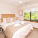 Karimi House - Spacious, EV Plug, Sleeps 10, Orange (Foto 2)