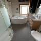 Gemütliches Zweibett-Zimmer in Schleswig-Holstein - ideal für Monteure und Geschäftsreisende, Gemeinschaftsbad Zimmer Nr 5, Groß Vollstedt - 写真 9