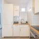 Bright Top Floor Home with Parking, Budapest - Foto 5