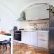 Green Oasis Apartment In The City With A Patio, Любляна - Фото 9