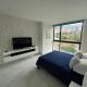 Luxury apt! Guest friendly! Great location! Jacuzzi, Gym, Security!, Medellín (foto 9)