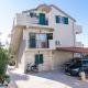 Apartments with parking space Okrug Gornji, Ciovo - 22799, Trogir (Traù)