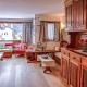 Apartment Chesa Arlas E2 by Interhome, Svatý Mořic - Fotografie 6