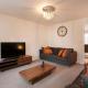 DBS Serviced Apartments - The Townhouse Castle Donington - Photo 4