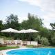 Villa Millefoglie, a century-old stone house nestled in a nature park, Lupoglav (Foto 10)