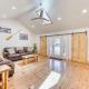 #4 Cottage Like Suite with Private Hot Tub, Bass Lake (zdjęcie 6)