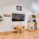 #4 Cottage Like Suite with Private Hot Tub, Bass Lake (zdjęcie 10)