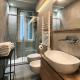 Central Charm Apartment, Milan - Photo 3