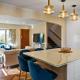 Not usually available – Lucky U!, Окленд - Фото 7