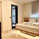Triple A - Chic & Elegant by the Market - FREE parking!, Athen - Foto 10