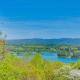 Lake-View Condo with Covered Deck in Hiawassee!, Хайавасси