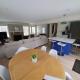Cheerful 3-bedroom in Wayzata on private wooded lot, Wayzata (foto 7)