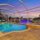 Pool and spa, Tiki, Canal view, sleeps10! - Villa at Sunshine Funtime Cape Coral - Fotografie 3