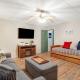 Lake Lure Oasis in the Woods w/ Hot Tub & More!, Lake Lure (Foto 10)