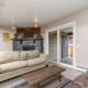 Alaska Villa - Papa Murph - fits 11 !, Anchorage (photo 10)