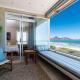 Lagoon Beach Penthouse by Host Agents, Кейптаун - Фото 1