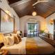StayVista's Grace & Light - Hill-view villa with Outdoor pool, Terrace & Games room, パンチガニ - 写真 7