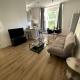 Cosy 3 bedroom flat in Chatham