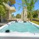 Villa Marian with Private Swimming Pool & Jacuzzi Georgioupolis - Photo 4