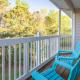 1 bedroom condo in St James in Southport - great amenities, Southport (foto 6)