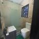 Queen B Palace, Tema (photo 5)