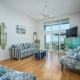 Sun-drenched Townhome on beautiful Madeira Beach!, St. Pete Beach