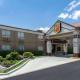 Super 8 by Wyndham Grand Prairie North, Гранд-Прейри