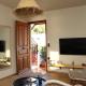 Seaview Apartment - Poros Relaxing Beachfront Flat, Poros (foto 5)