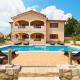 Villa Zora, beautiful modern villa in a village near the sea