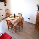 Taki holiday home on the first floor with two bathrooms in San Foca