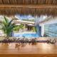 Modern Home with Chic Bohemian Style and Zen Outdoor Oasis with Swimming Pool and Tiki Style Dining Space, Potrero (fotografie 10)
