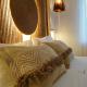 L A Boutique Suites with Private Hot Tub, Kalathas (Foto 6)