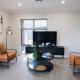 Aircabin - Denham Court - Modern - 4 Beds House, Leppington - Fotografie 3