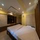 JR Lodge, Velankanni (fotografie 6)