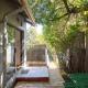 Cesars Cottage: Charming Sea Point Hideaway, Кейптаун - Фото 4