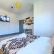 -RE7H- For your relaxed & Cosy Free Parking