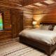 Aspen's Cabin, Wilson