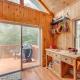 Tranquil Thornton Cabin Deck, Views and Game Room!, Thornton (fotografie 9)