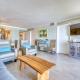 Beach House Condominiums C302 - Beachfront with Pool, WiFi, & Beach Service, Destin - Fotografie 8