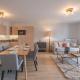 Appartement de Standing 6 Pers, Proche Centre, Terrasse Sud, Parking, Service Premium - FR-1-645-57, Huez