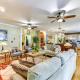 Sherrills Ford Escape with Hot Tub, Deck and Yard, Sherrills Ford (fotografie 9)