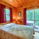 Blue Rose Cabins - Lovebirds Cabin Logan - Photo 8